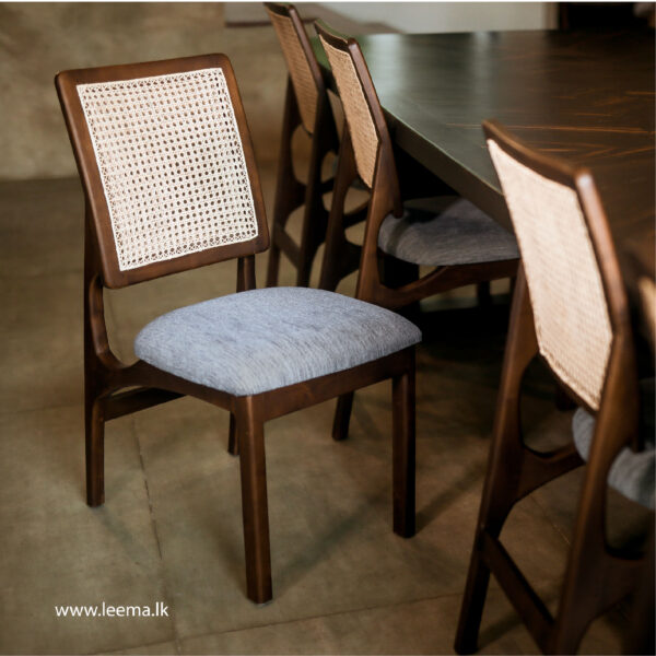 LEEMA MODERN CHAIR